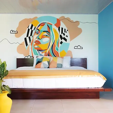 La Fortuna Living Room